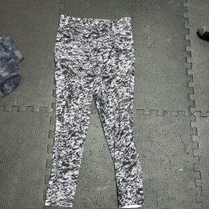 Base Pace High-Rise Running Tight 25"